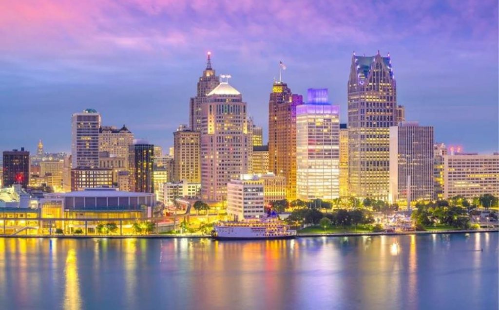 Exploring Must-Visit Destinations in Detroit: Discovering the City’s Captivating Landmarks